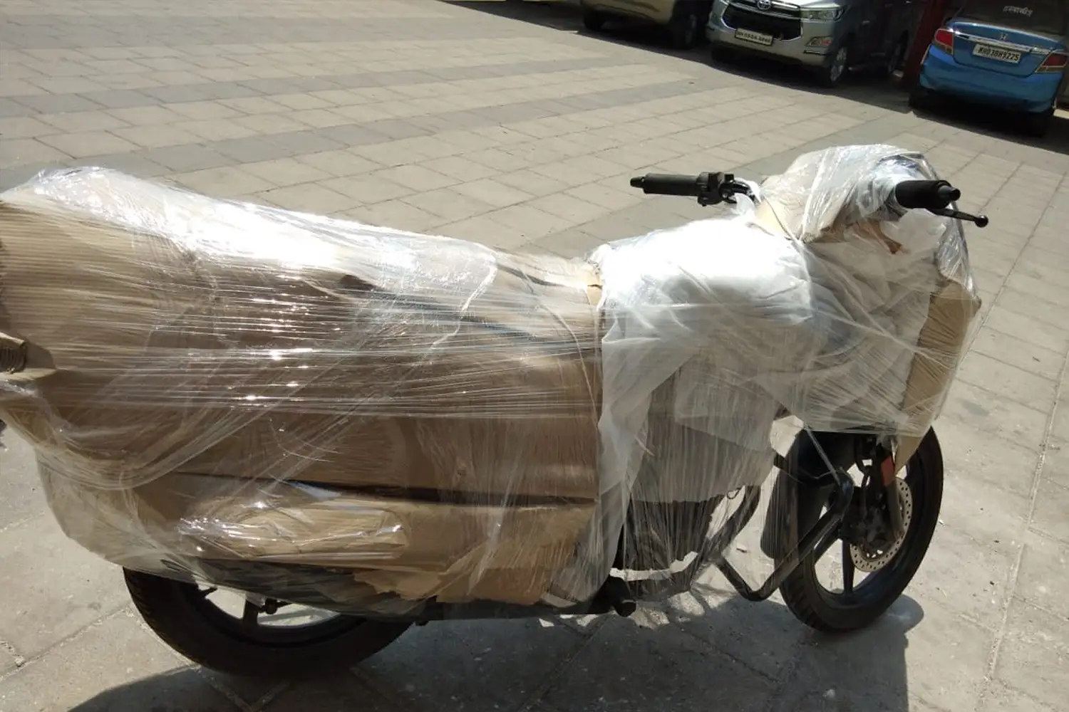 two wheeler packers and movers